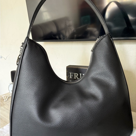 Michael Kors Nayla MD Hobo Leopard-Print Bag - Black & Gray - Picture 5 of 6